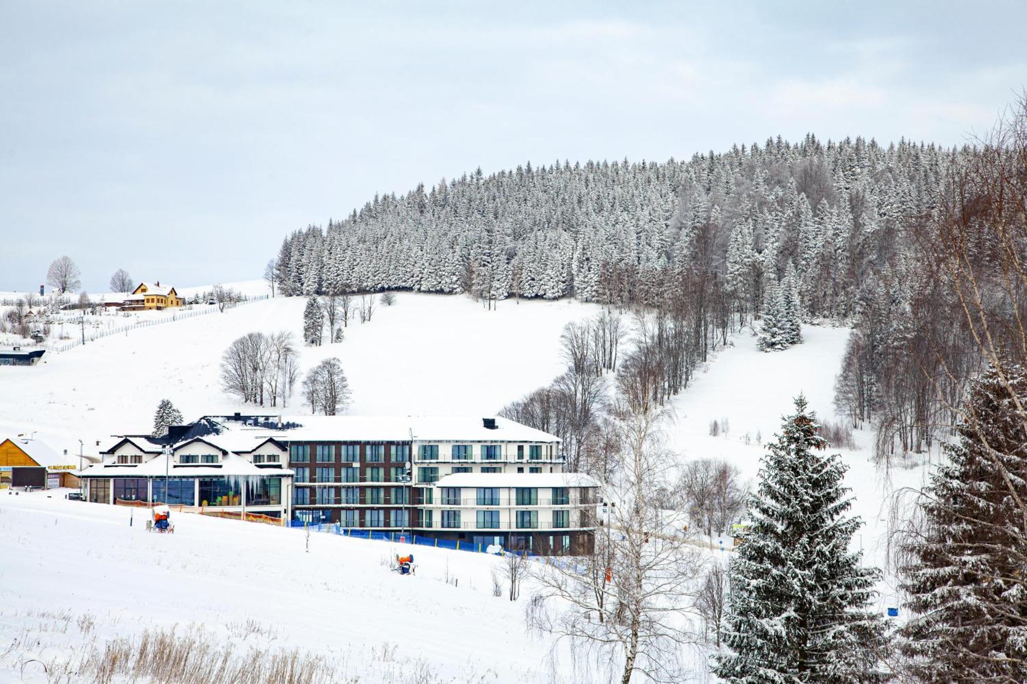 Czarna Perla - Czarna Gora Resort Sienna  Ngoại thất bức ảnh